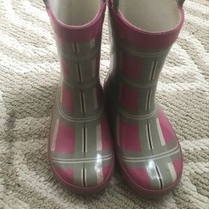 Size 7 Toddler girls rain boots ☔️